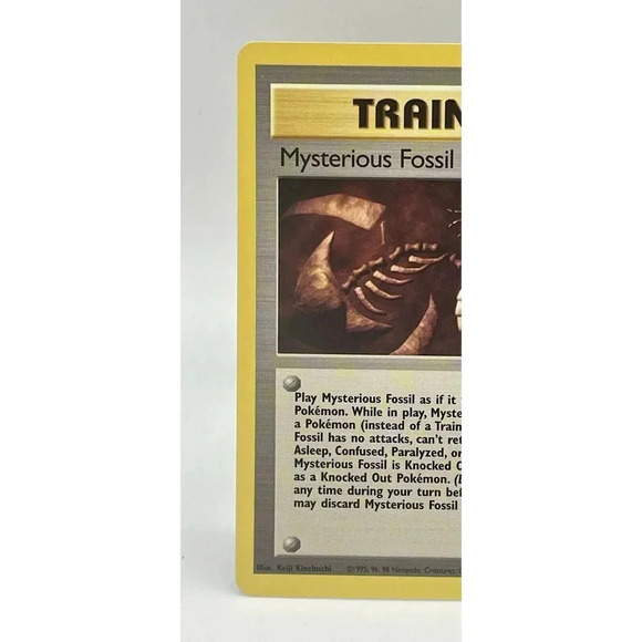 Mysterious Fossil 62/62 Fossil‎ 1999 Vintage Pokemon Trainer Card NM - Picture 2 of 6